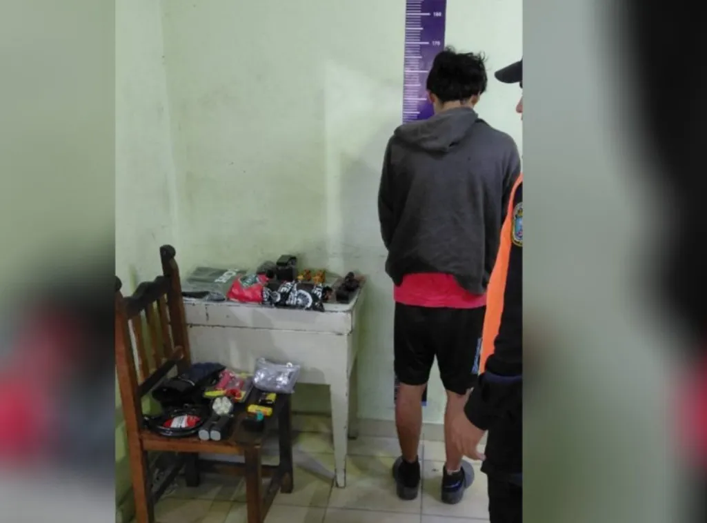 detenido cl